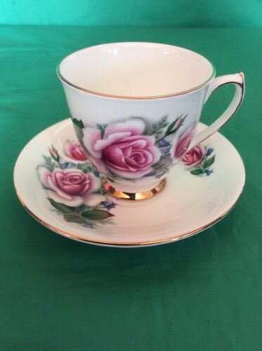 Elizabethan Fine Bone China England Cabbage Rose Cup & Saucer