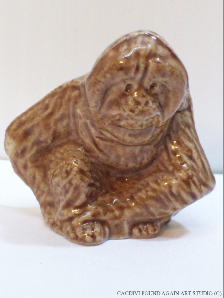 Vintage Orangutan Ceramic Forest Ape Wade Red Rose Tea Figurine Wild Animal